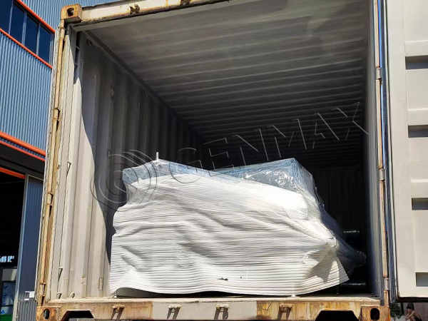 genmax-матрасная упаковочная машина3