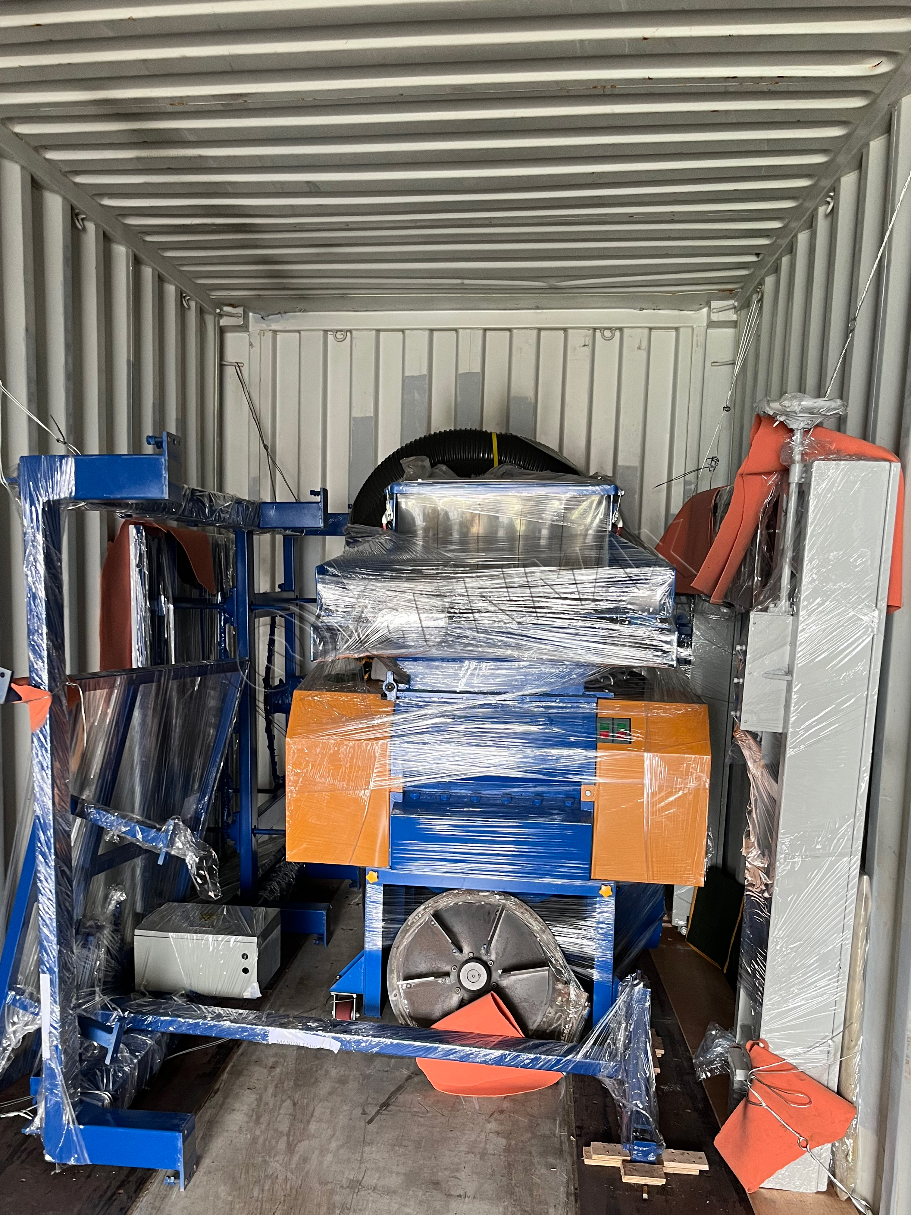 GENMAX-МАТРАС ДЛЯ ПРОШИВКИ И ГУБКИ1